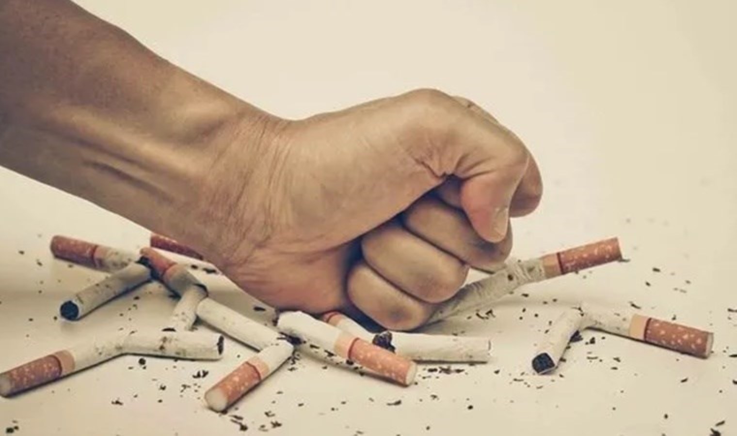 Sigara, bu kanser türlerini 15 kat artırıyor