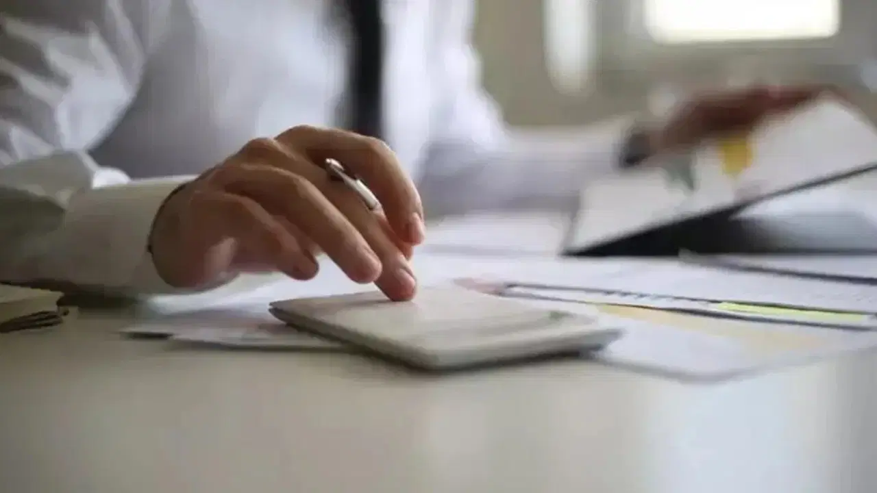 gencleri ve calisanlari ilgilendiriyor calisma hayatinda buyuk duzenlemeler yolda kgYiY69J