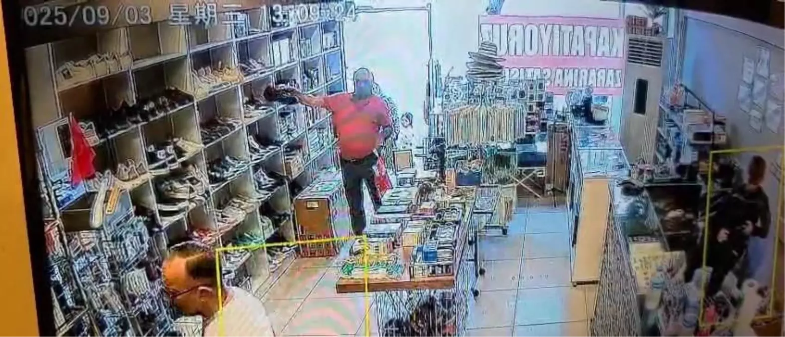 Kocaeli’de Hırsız Ayakkabıyı Çaldı