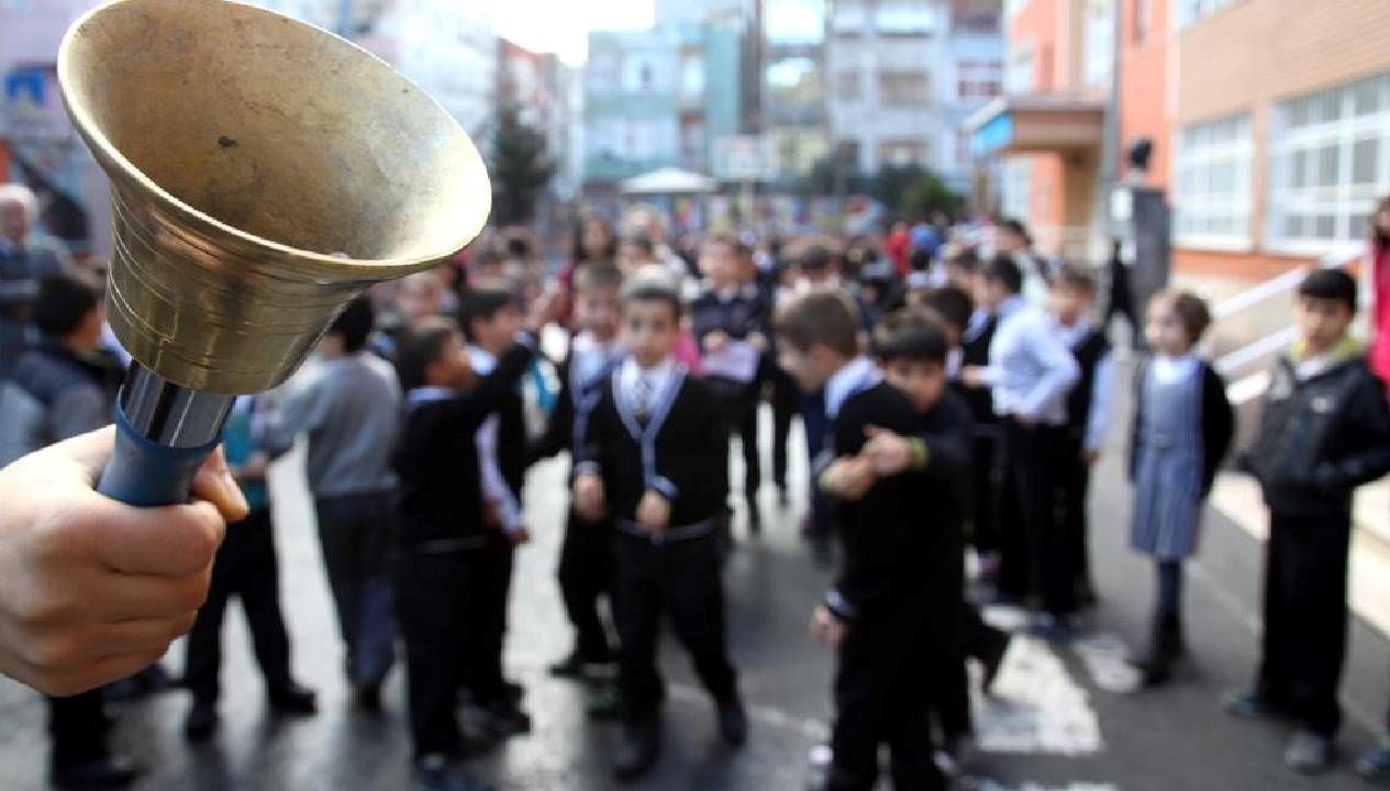 tatil bitti ilk ders yesil vatani korumak 9SSai22D