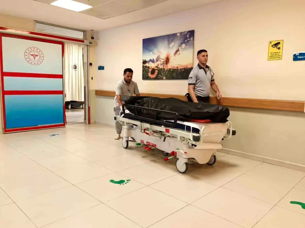 bursada misir uyruklu adam arkadaslari tarafindan hareket halinde bulundu hayatini kaybetti pq78Nfvg.jpg