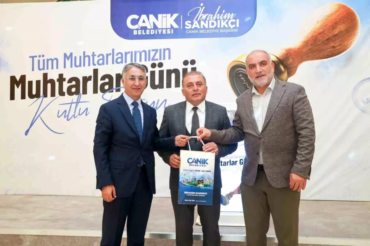 canik belediye baskani sandikcidan muhtarlara tesekkur RX7eUII5.jpg
