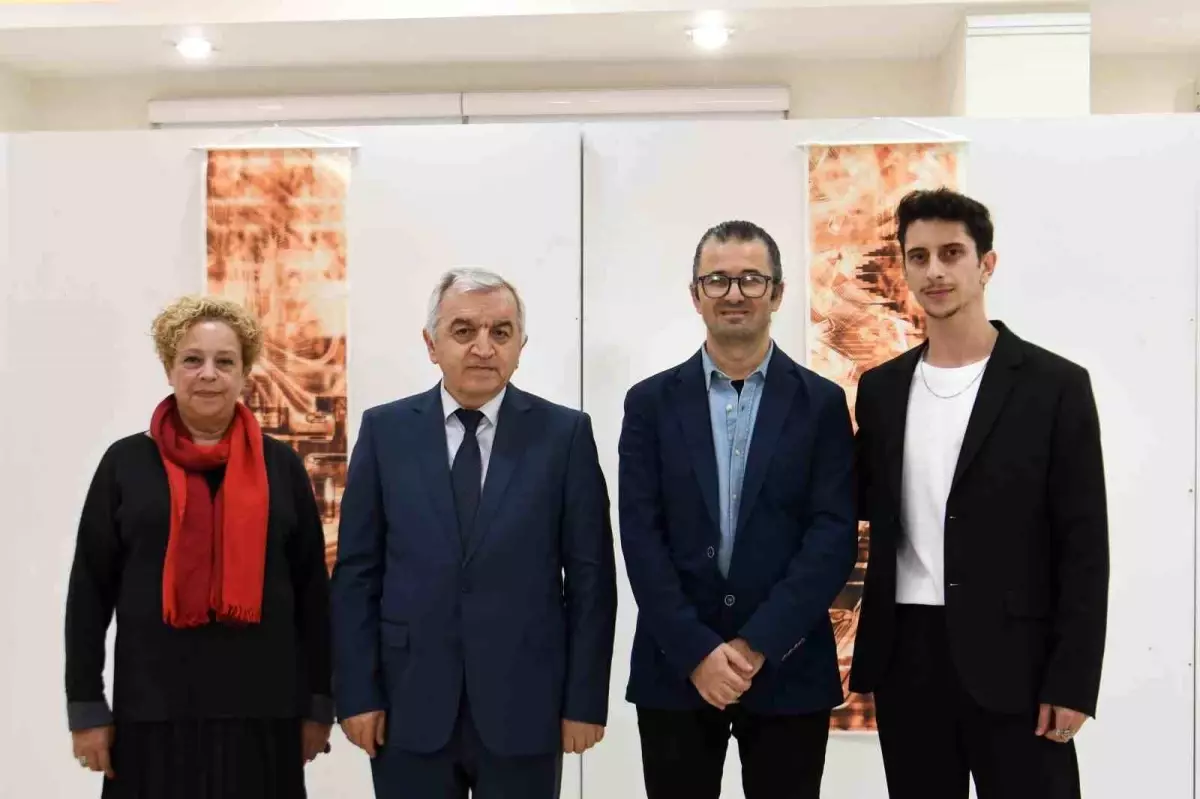 manisa motifleri modern tasarimla bulustu 7lvbucGr.jpg