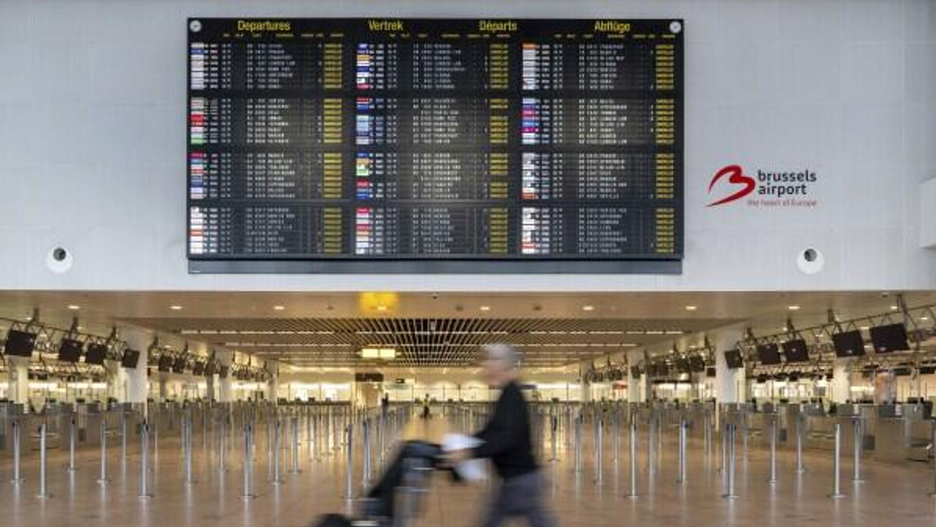 Brüksel Havalimanı 26 Kasım’da yapılacak tüm uçuşları iptal etti