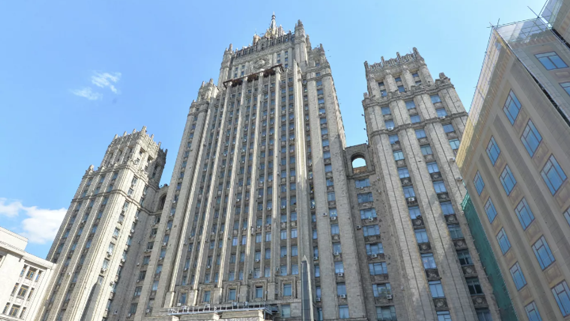 Rusya Dışişleri: İran’la barışçıl nükleer iş birliği eşit koşullarda yürütülmeli