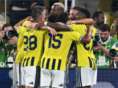 Ismail kartal kalacak dedi baska takimla anlasti aziz yildirimin tek sarti belli oldu OPGbgZfe